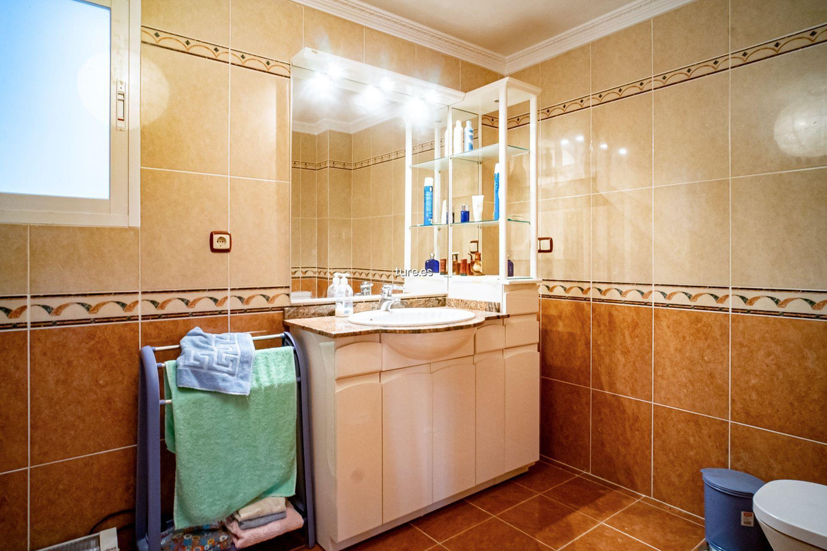 Property main view 33