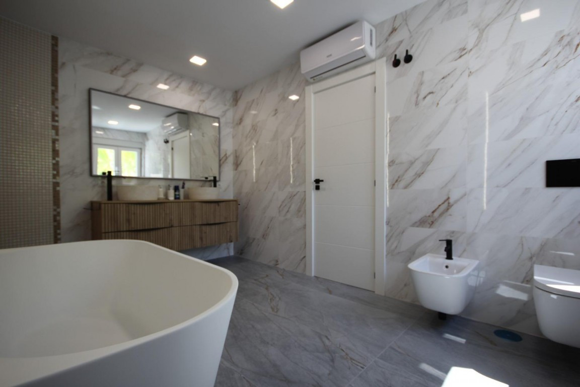 Property main view 25