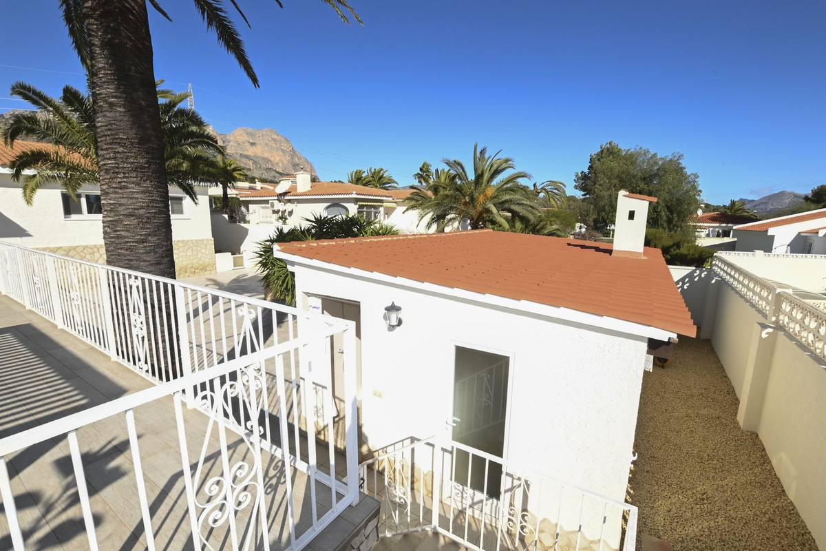 Huis te koop in La Nucia | 4 slaapkamers H5300065