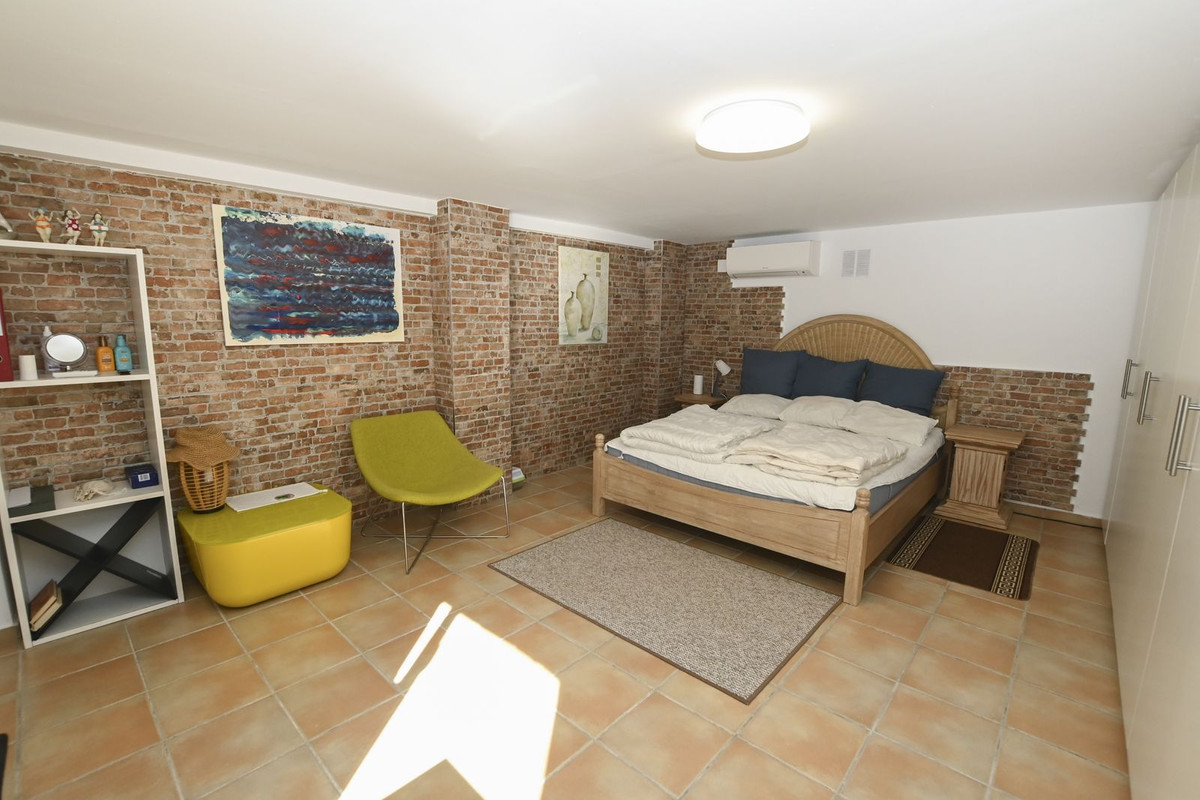 Huis te koop in La Nucia | 4 slaapkamers H5300065