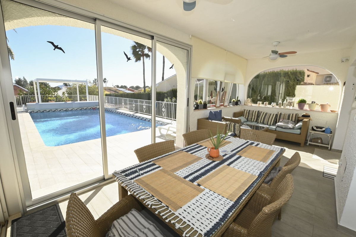 Huis te koop in La Nucia | 4 slaapkamers H5300065