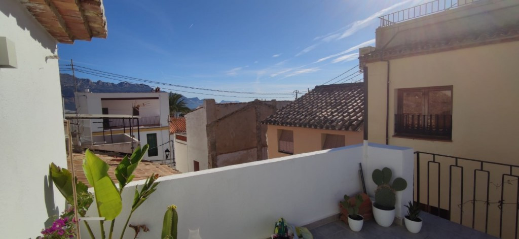 Duplex te koop in La Nucia | 4 slaapkamers H5310259