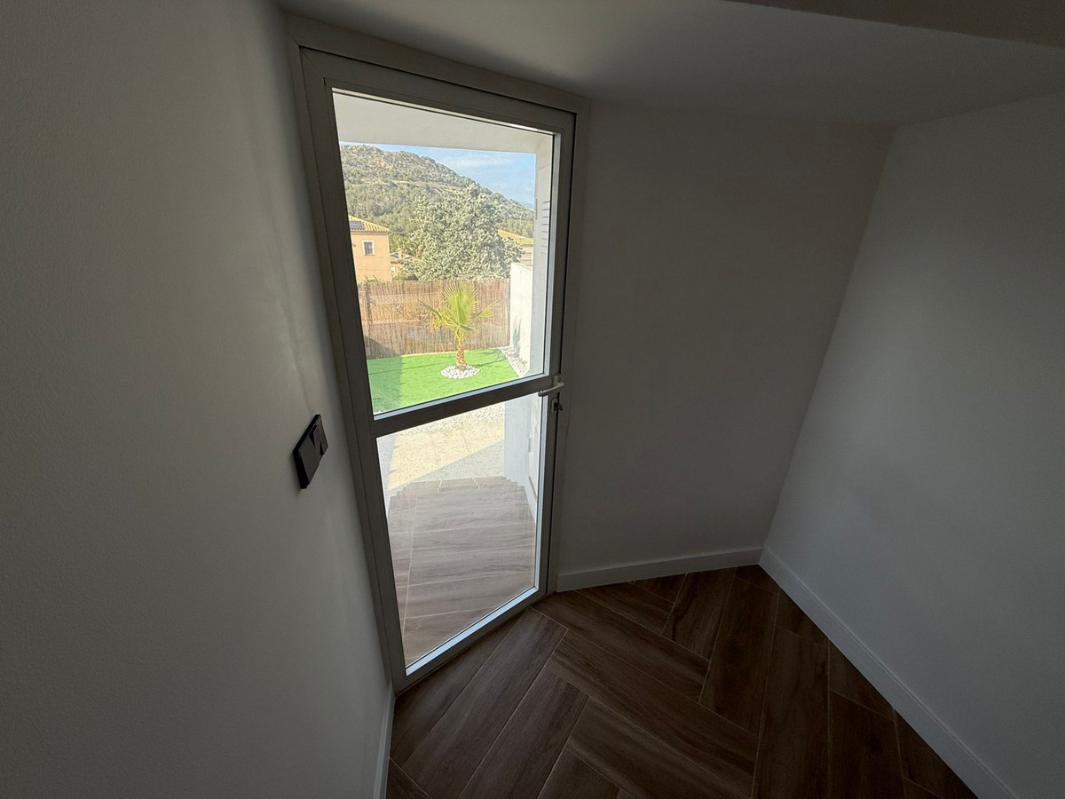 Property main view 30