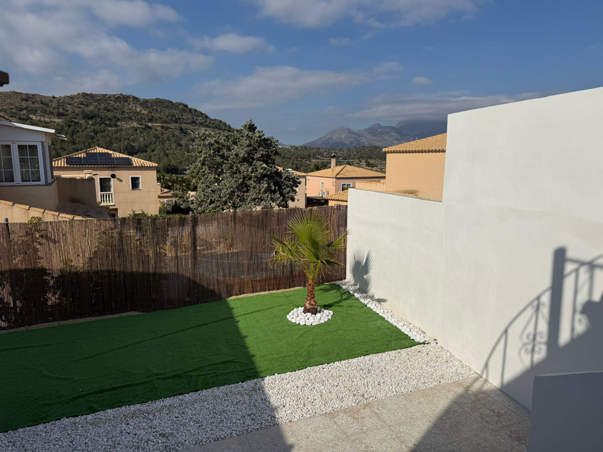 Property main view 44