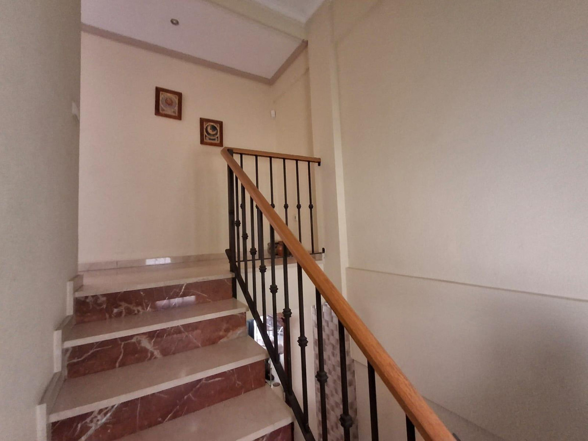 Huis te koop in La Nucia | 5 slaapkamers H5385892