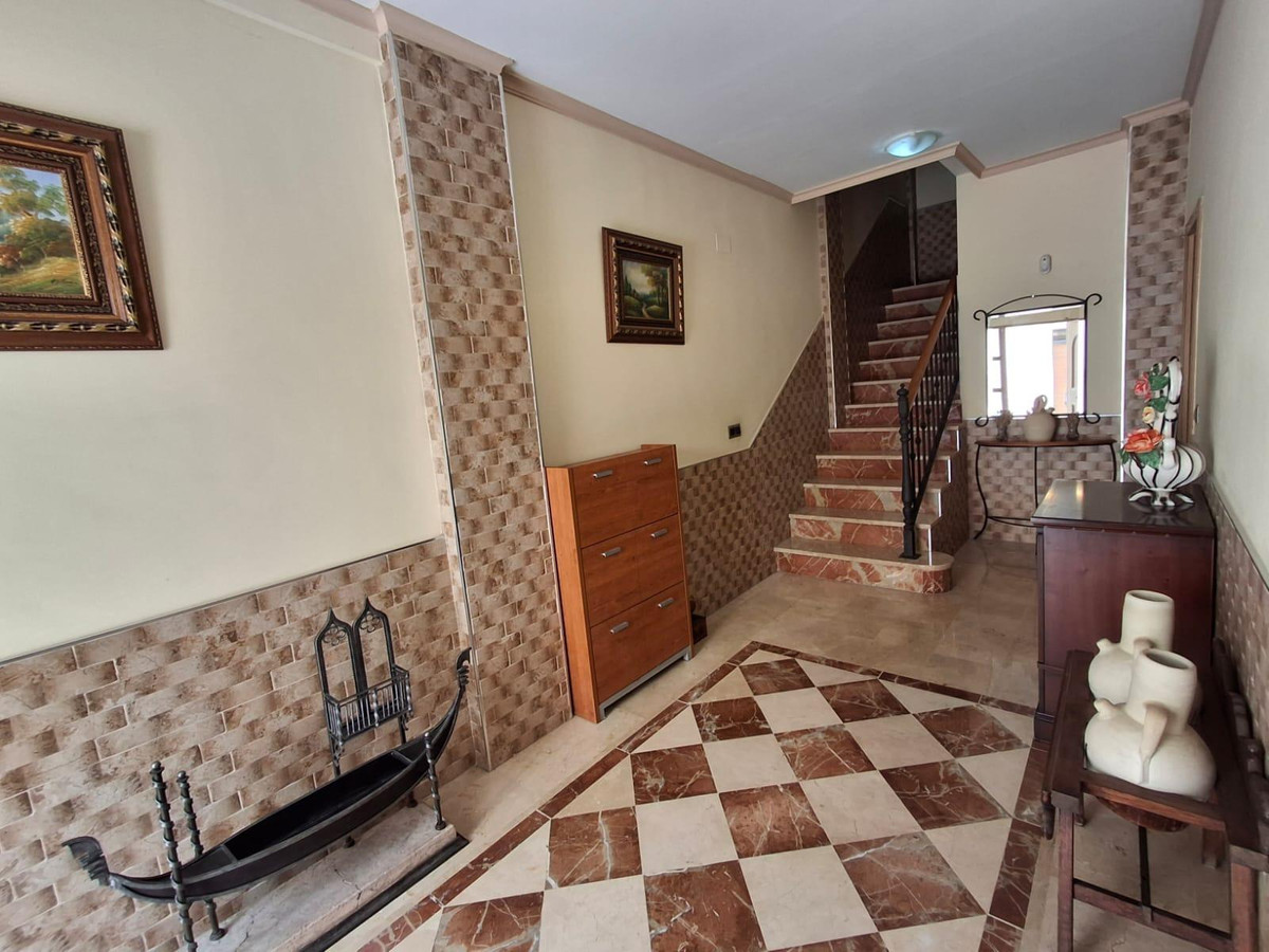Huis te koop in La Nucia | 5 slaapkamers H5385892