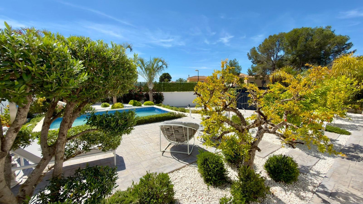 Bungalow te koop in La Nucia | 4 slaapkamers H5398258