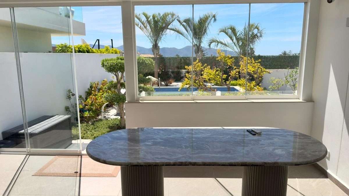 Bungalow te koop in La Nucia | 4 slaapkamers H5398258