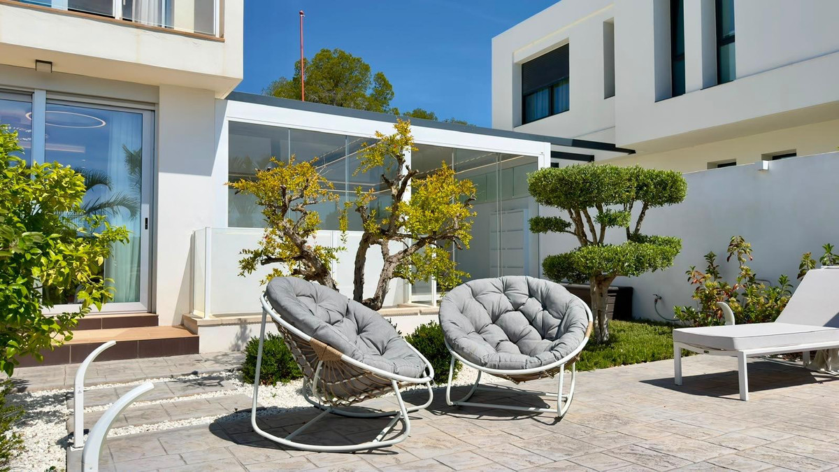 Bungalow te koop in La Nucia | 4 slaapkamers H5398258