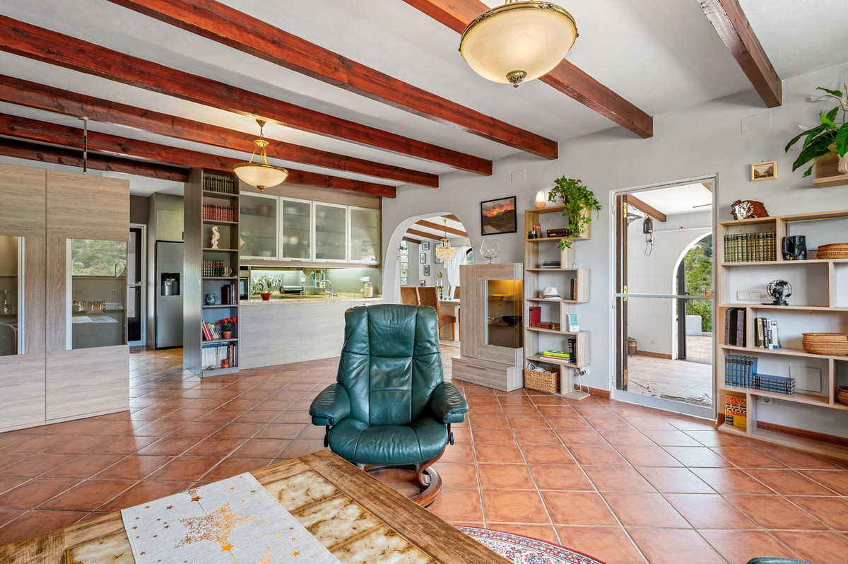 Property main view 12