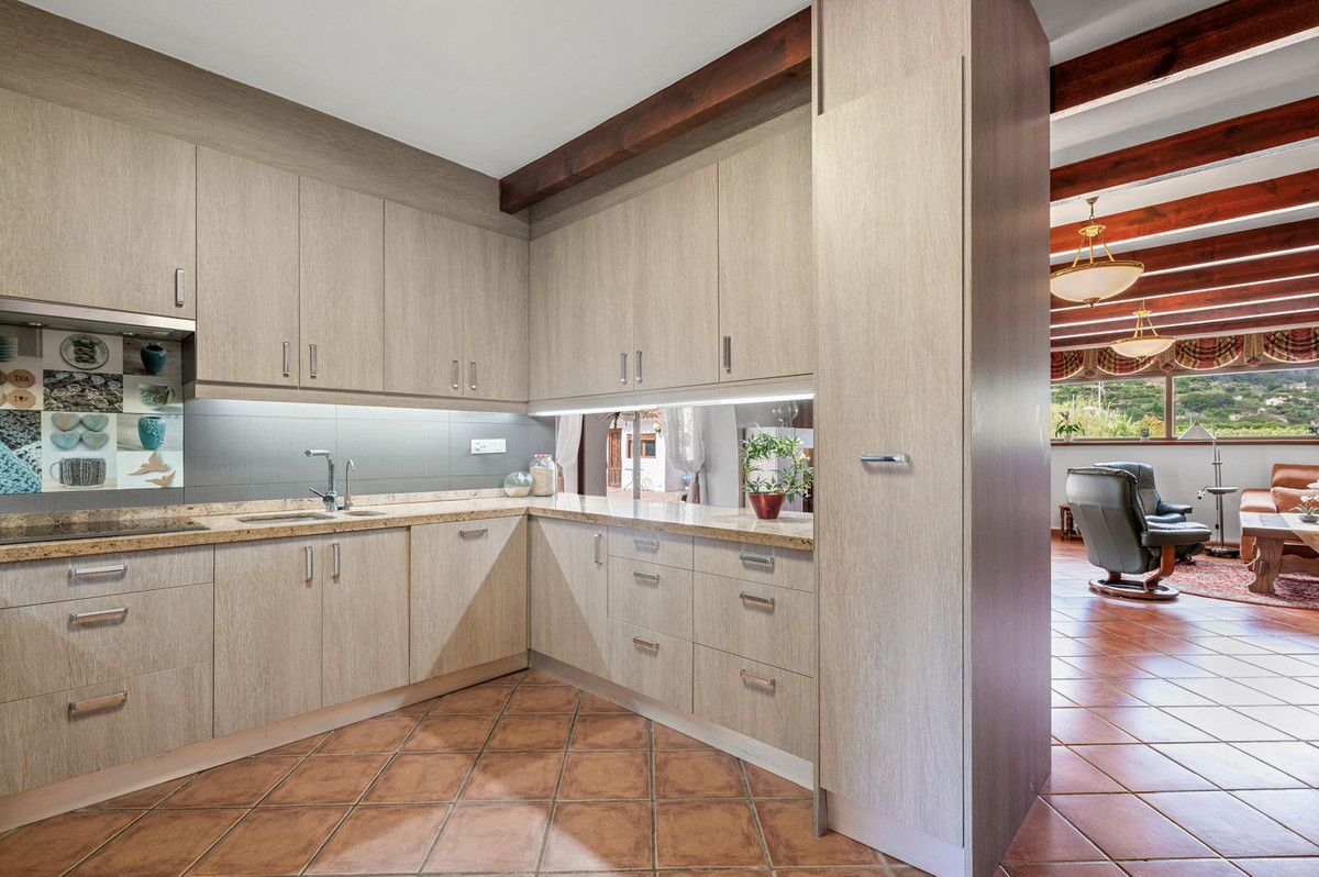 Property main view 16