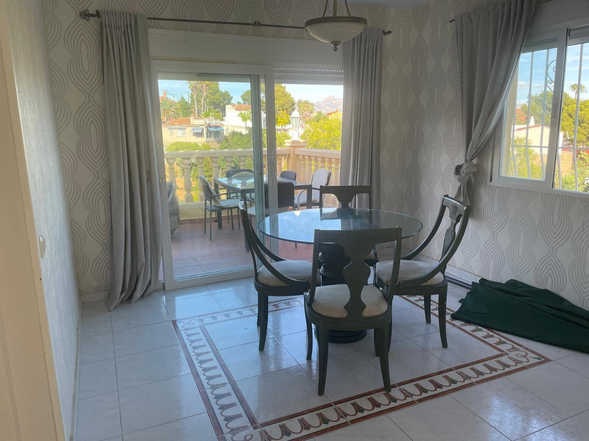 Bungalow te koop in La Nucia | 4 slaapkamers H5423824