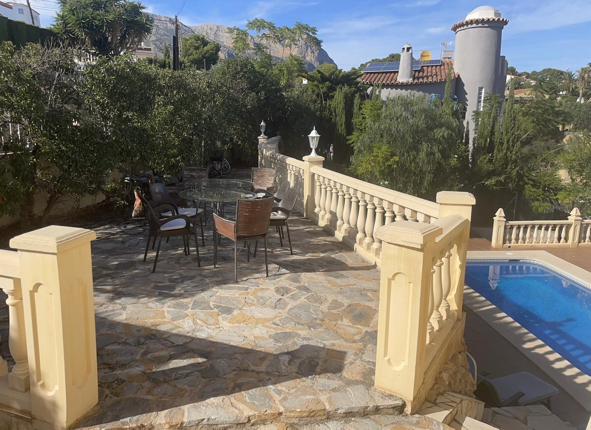 Bungalow te koop in La Nucia | 4 slaapkamers H5423824