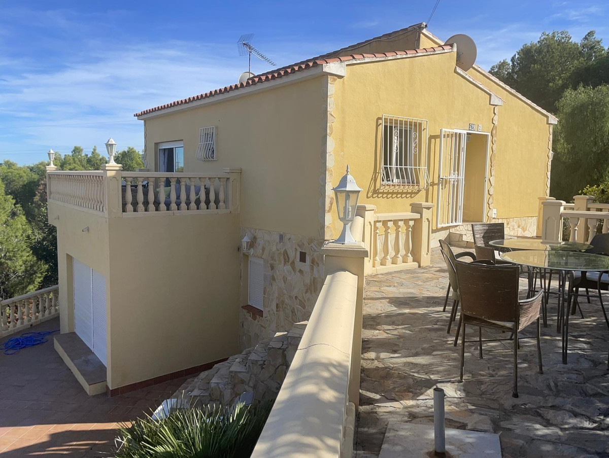 Bungalow te koop in La Nucia | 4 slaapkamers H5423824