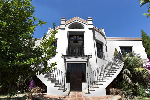 Huis te koop in La Quinta | 7 slaapkamers H2398388