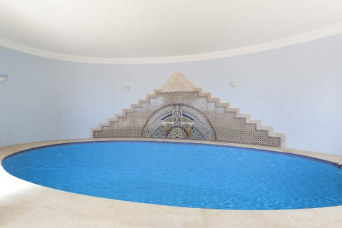 Huis te koop in La Quinta | 7 slaapkamers H2398388
