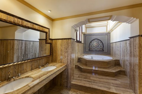 Huis te koop in La Quinta | 7 slaapkamers H2398388
