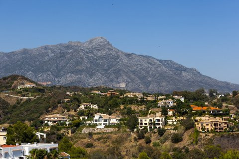 Huis te koop in La Quinta | 7 slaapkamers H2398388
