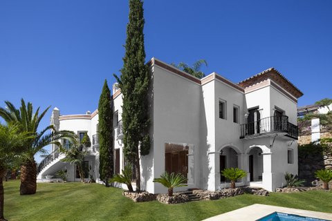 Huis te koop in La Quinta | 7 slaapkamers H2398388
