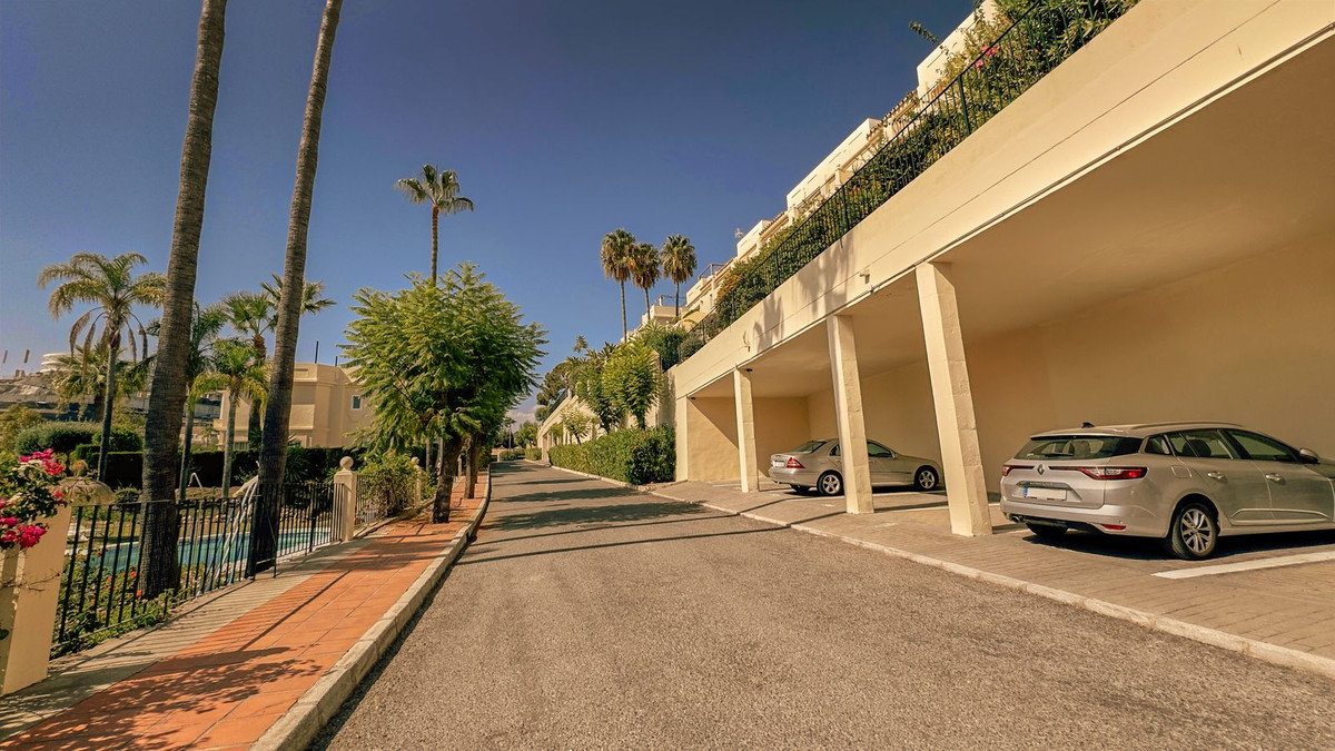 Property main view 48