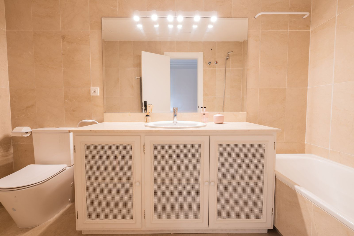 Property main view 33