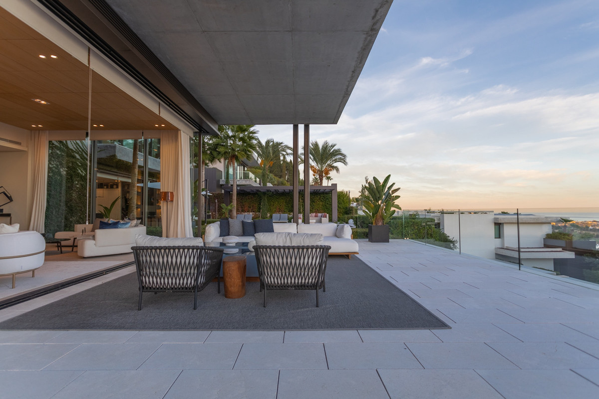 Huis te koop in La Quinta | 7 slaapkamers H4875670