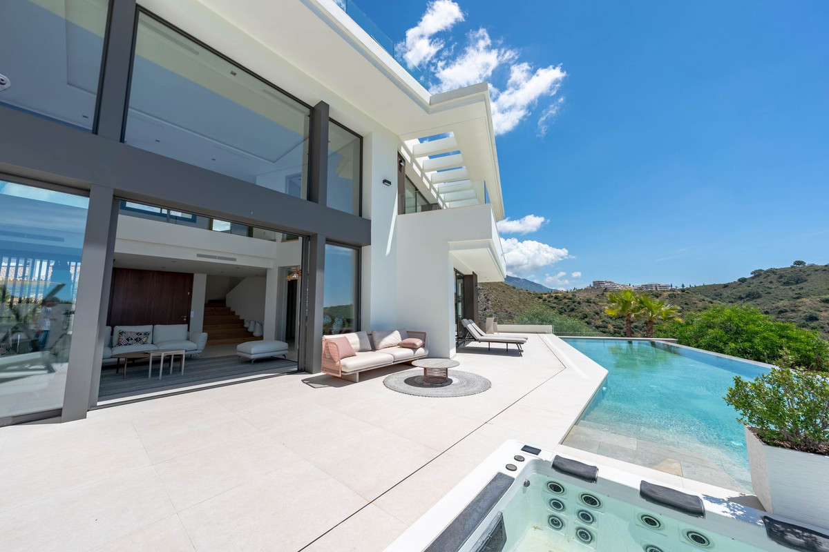 Property main view 12