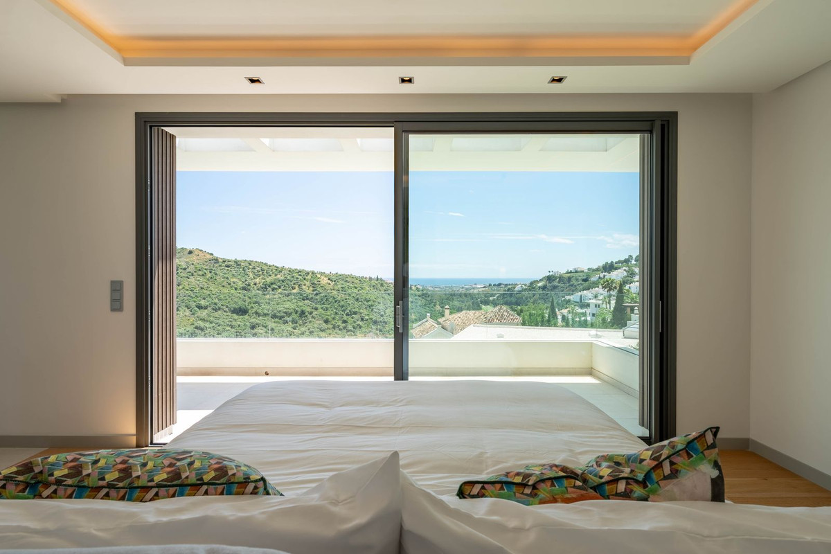 Property main view 64