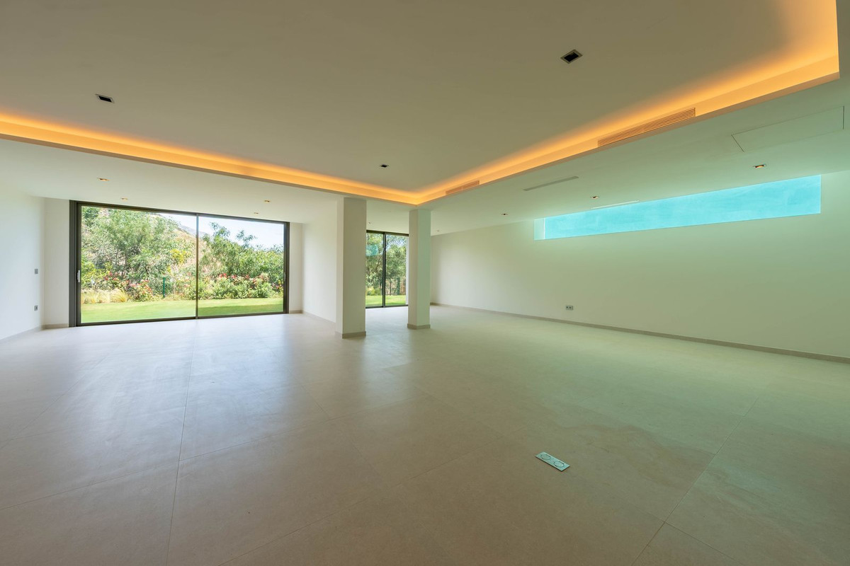 Property main view 77