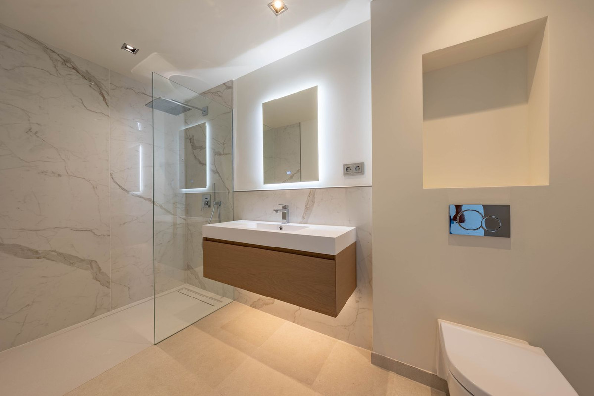 Property main view 81