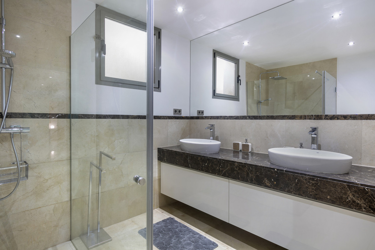 Property main view 33