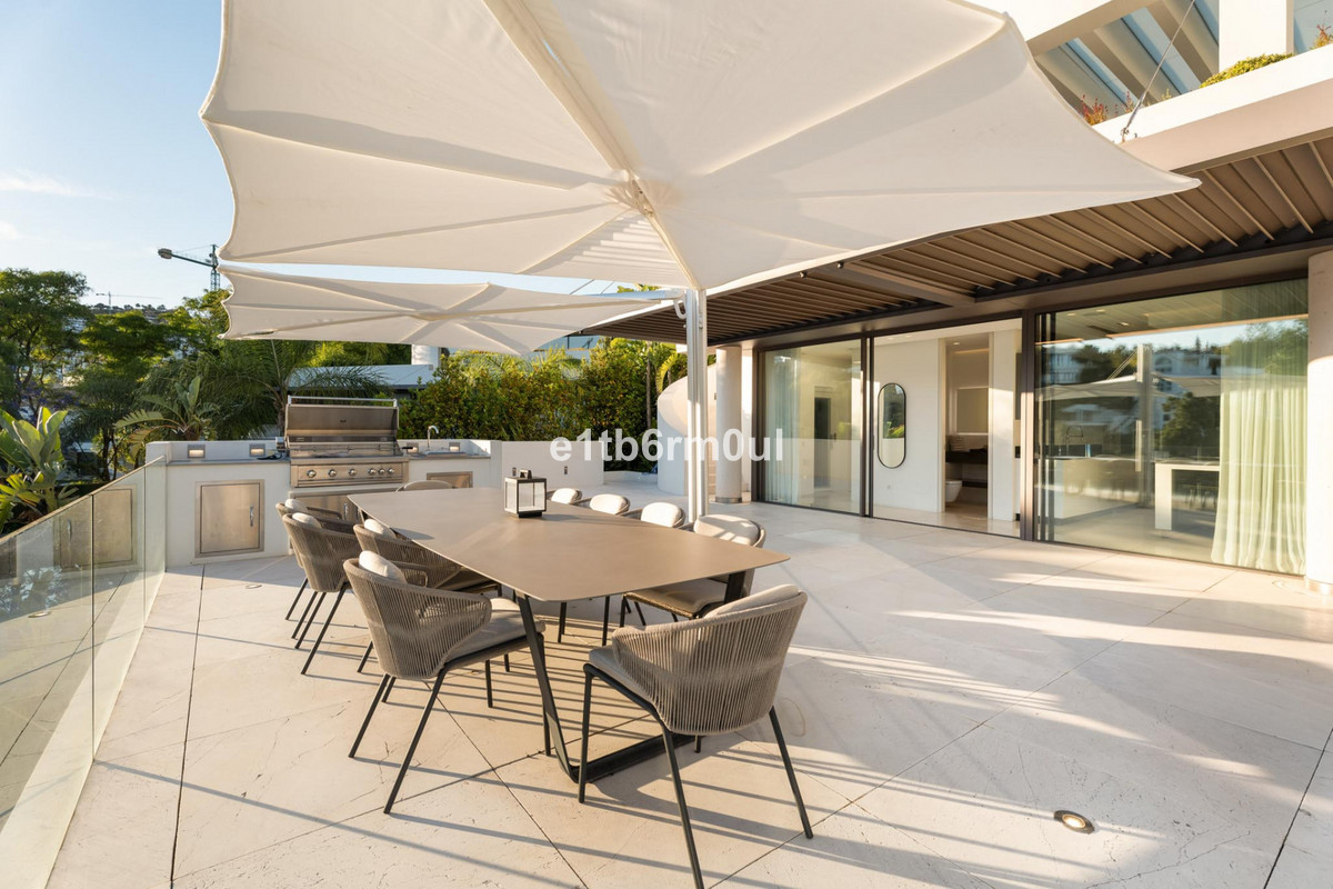 Property main view 32