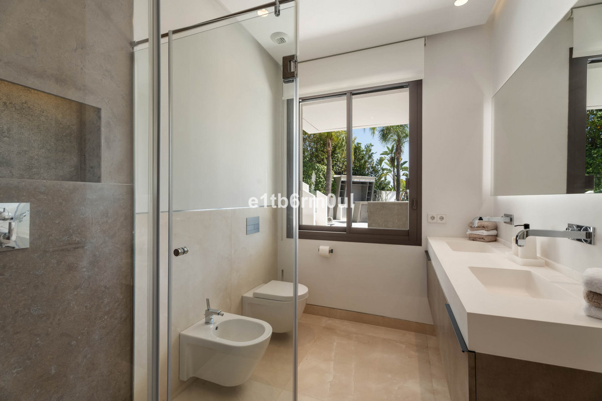 Property main view 40