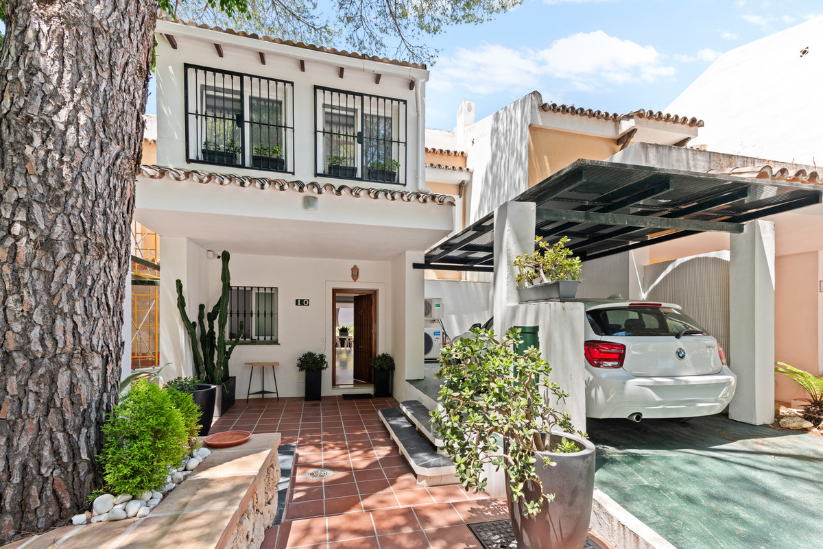 Huis te koop in La Quinta | 4 slaapkamers H5127547