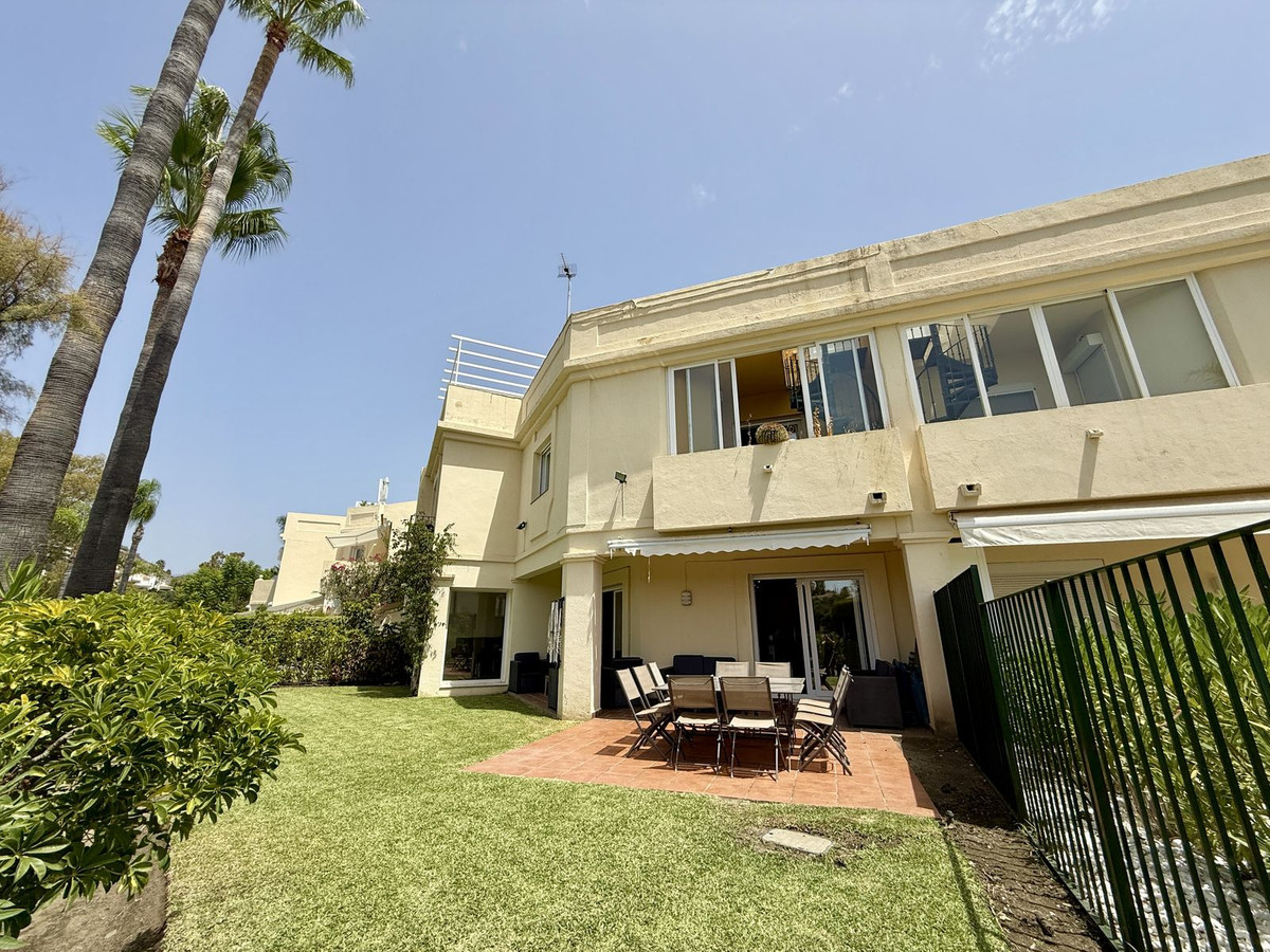 Huis te koop in La Quinta | 4 slaapkamers H5131651