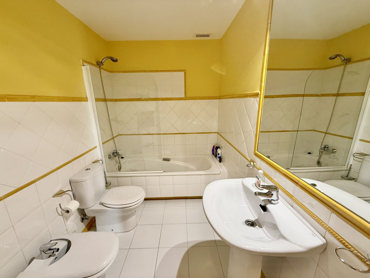 Huis te koop in La Quinta | 4 slaapkamers H5131651