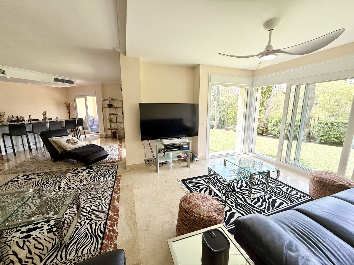 Huis te koop in La Quinta | 4 slaapkamers H5131651