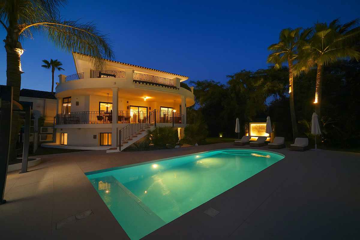 Huis te koop in La Quinta | 5 slaapkamers H5147011