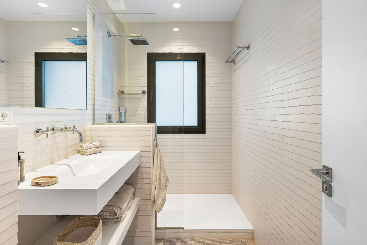 Property main view 39