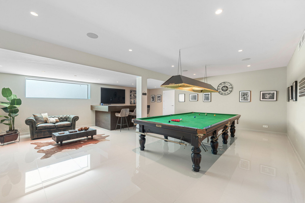 Property main view 44