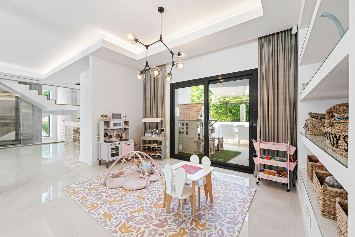 Property main view 54