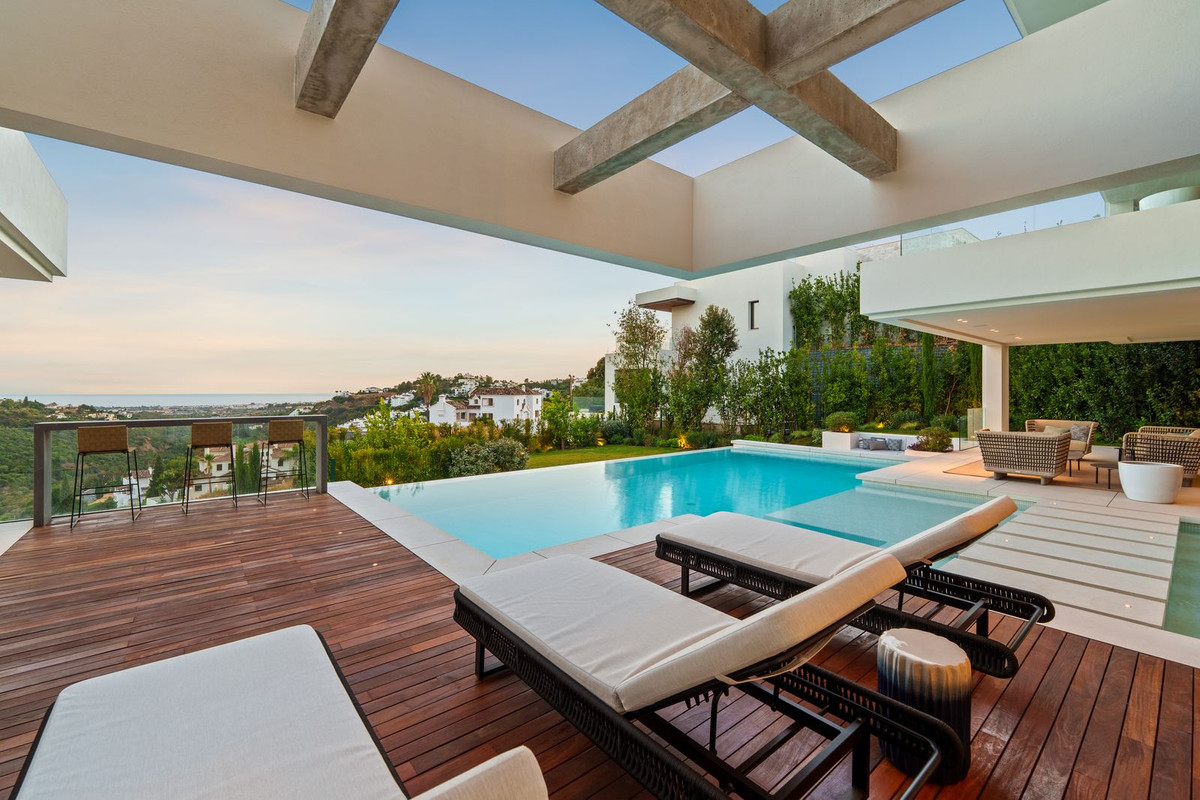 Property main view 33