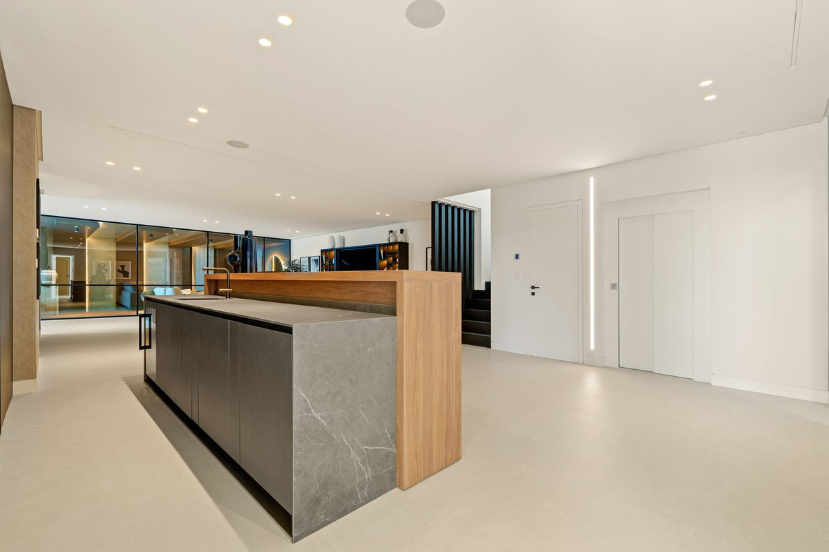 Property main view 48