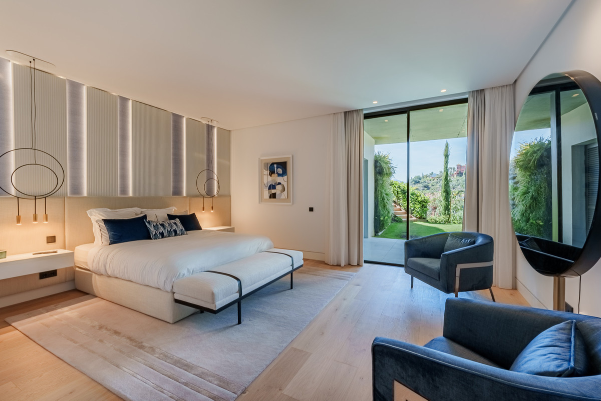 Huis te koop in La Quinta | 8 slaapkamers H5217985