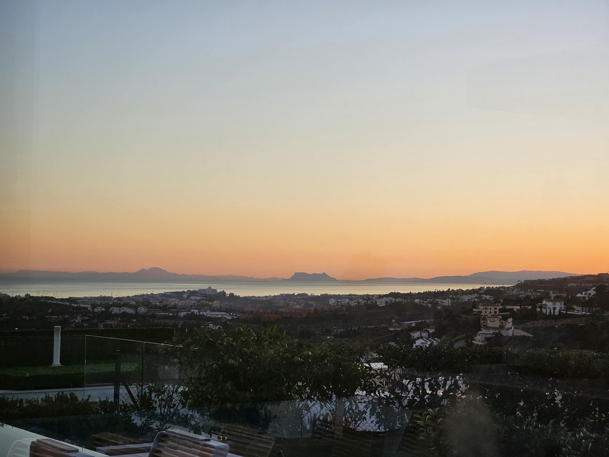 Huis te koop in La Quinta | 8 slaapkamers H5217985