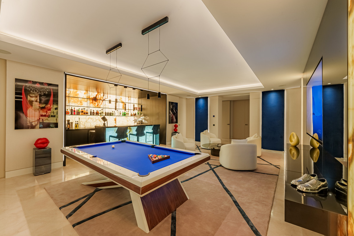 Huis te koop in La Quinta | 8 slaapkamers H5217985