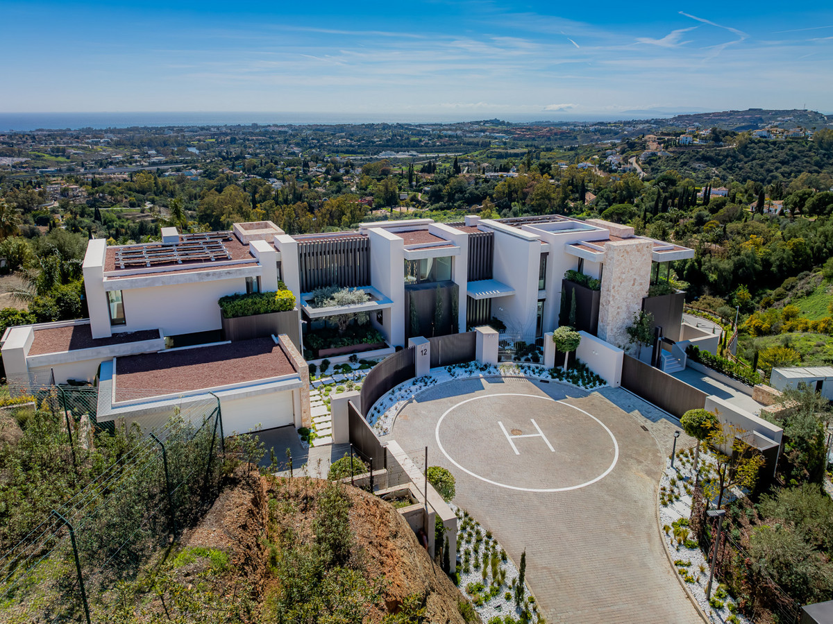 Huis te koop in La Quinta | 8 slaapkamers H5217985