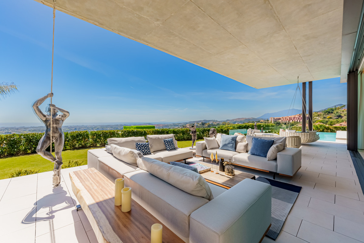 Huis te koop in La Quinta | 8 slaapkamers H5217985