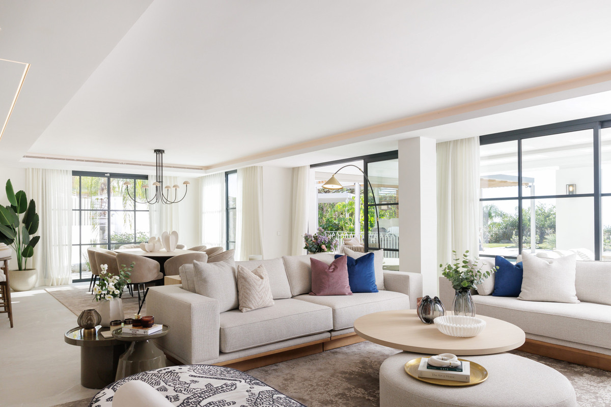 Huis te koop in La Quinta | 5 slaapkamers H5236744