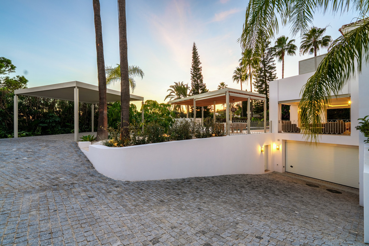 Huis te koop in La Quinta | 5 slaapkamers H5236744